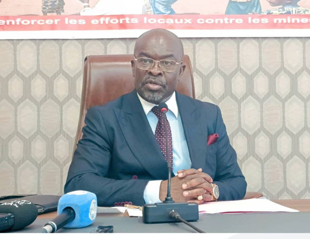 DISCOURS DU MINISTRE D’ETAT CHARGE DE L’EDUCATION NATIONALE AURELIEN SIMPLICE KONGBELET ZINGAS, REPRESENTANT DU PREMIER MINISTRE, A L’OUVERTURE DE LA TABLE RONDE DE LA JOURNEE INTERNATIONALE POUR LA SENSIBILISATION AU PROBLEME DES MINES ET L’ASSISTANCE A 